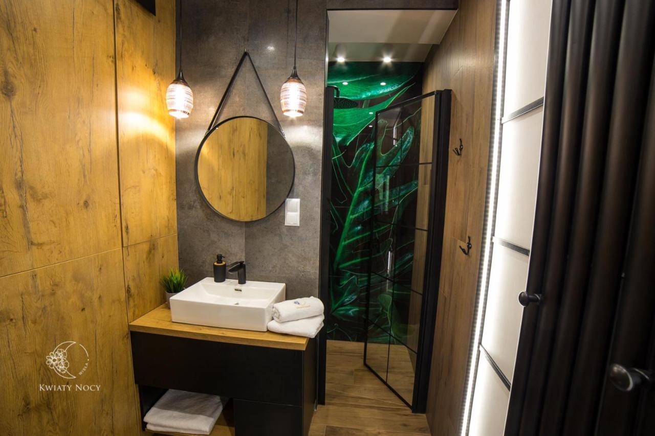 Apartamenty "Kwiaty Nocy" I "W Krainie Mchu" - Weichsel Exterior foto